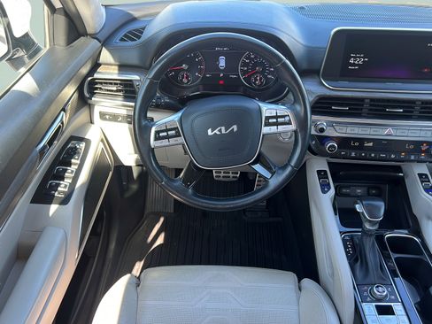 Certified 2022 Kia Telluride SX w/ SX Prestige Package AWD/4WD image 12