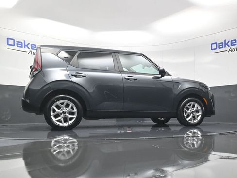 Certified 2024 Kia Soul LX w/ Option Group 015 image 42