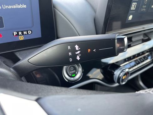 Used 2024 Honda Prologue Touring image 25