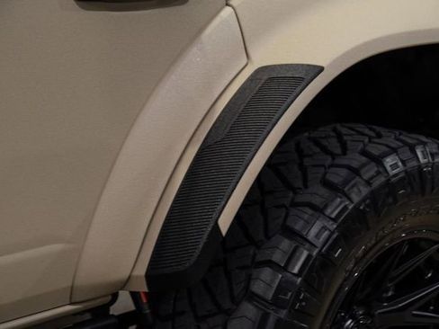 Used 2025 Ford Bronco Raptor image 54