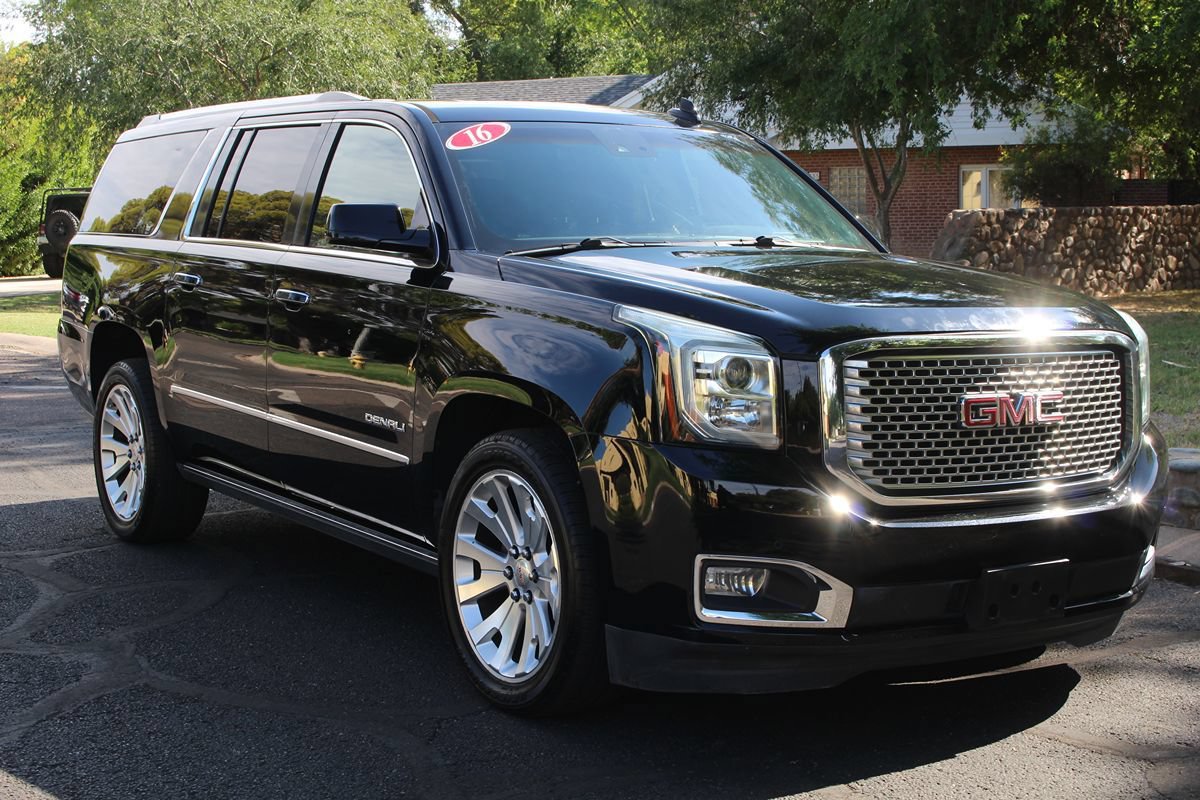 Used 2016 GMC Yukon XL Denali w/ Open Road Package AWD/4WD image 46