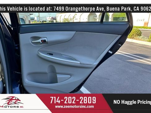 Used 2013 Toyota Corolla LE FWD image 40