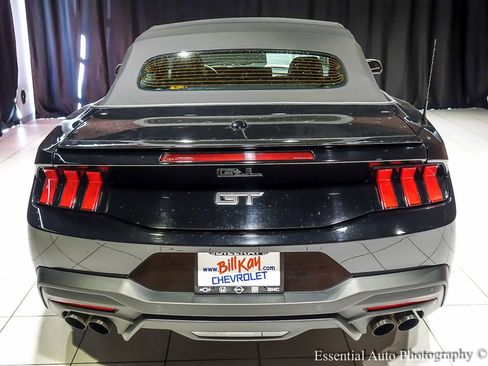 Used 2024 Ford Mustang GT Premium image 8
