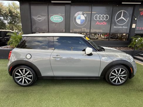 Used 2020 MINI Cooper S FWD image 8