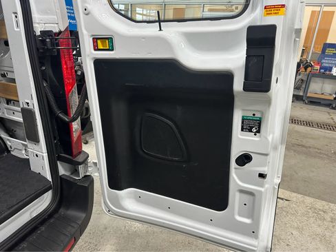 Used 2024 Ford Transit 250 Low Roof w/ Exterior Upgrade Package image 20