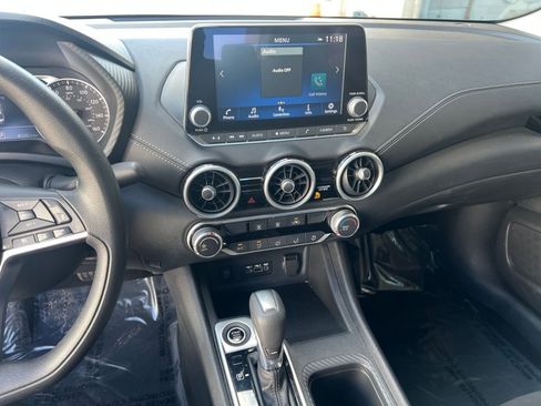 Used 2025 Nissan Sentra SV image 20