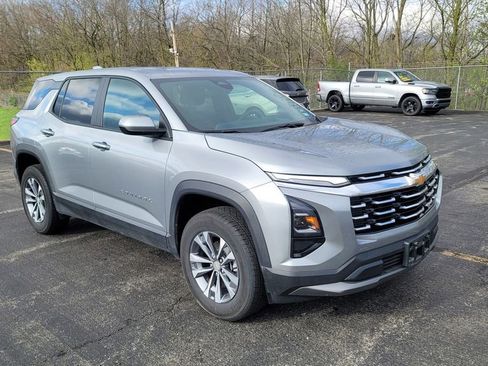 Used 2026 Chevrolet Equinox LT image 8