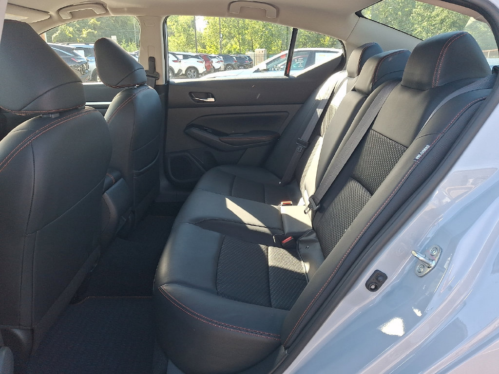 Certified 2024 Nissan Altima 2.5 SR AWD/4WD image 11