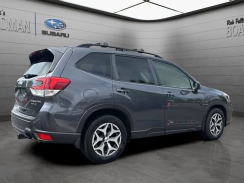 Used 2021 Subaru Forester Premium w/ Popular Package #1 AWD/4WD image 4