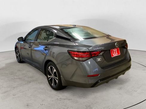 Certified 2022 Nissan Sentra SV w/ Trunk Package image 3