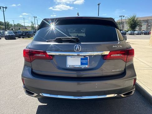 Used 2020 Acura MDX SH-AWD image 3