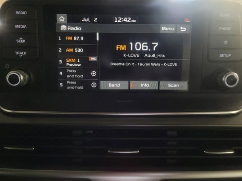 Used 2021 Kia Telluride S FWD image 25