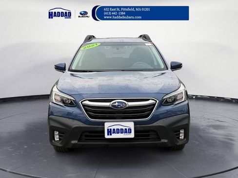 Used 2021 Subaru Outback Premium image 9