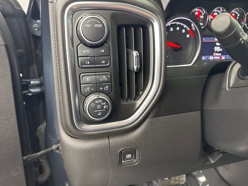 Used 2020 Chevrolet Silverado 1500 LT Trail Boss image 26