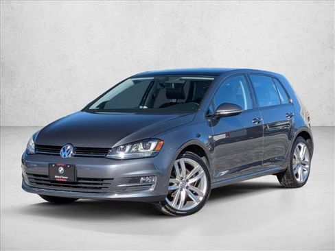 Used 2015 Volkswagen Golf S image 1
