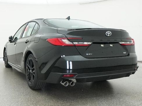 New 2026 Toyota Camry SE FWD image 22