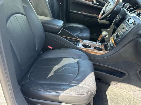 Used 2011 Buick Enclave CXL w/ Trailering Provision Package AWD/4WD image 18