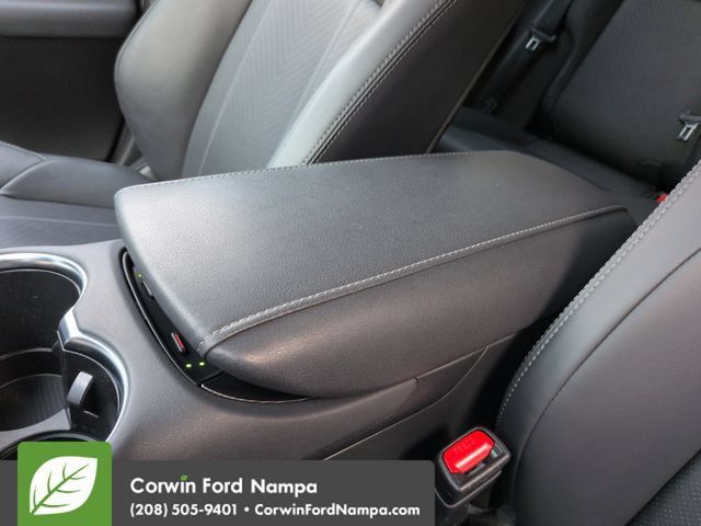 Used 2024 Toyota Venza Limited AWD/4WD image 19