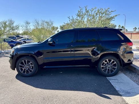 Used 2019 Jeep Grand Cherokee High Altitude image 6
