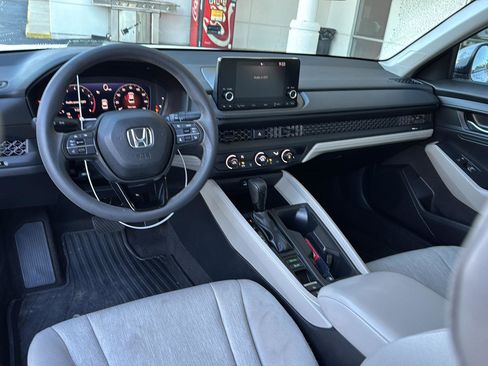 Used 2023 Honda Accord LX image 16