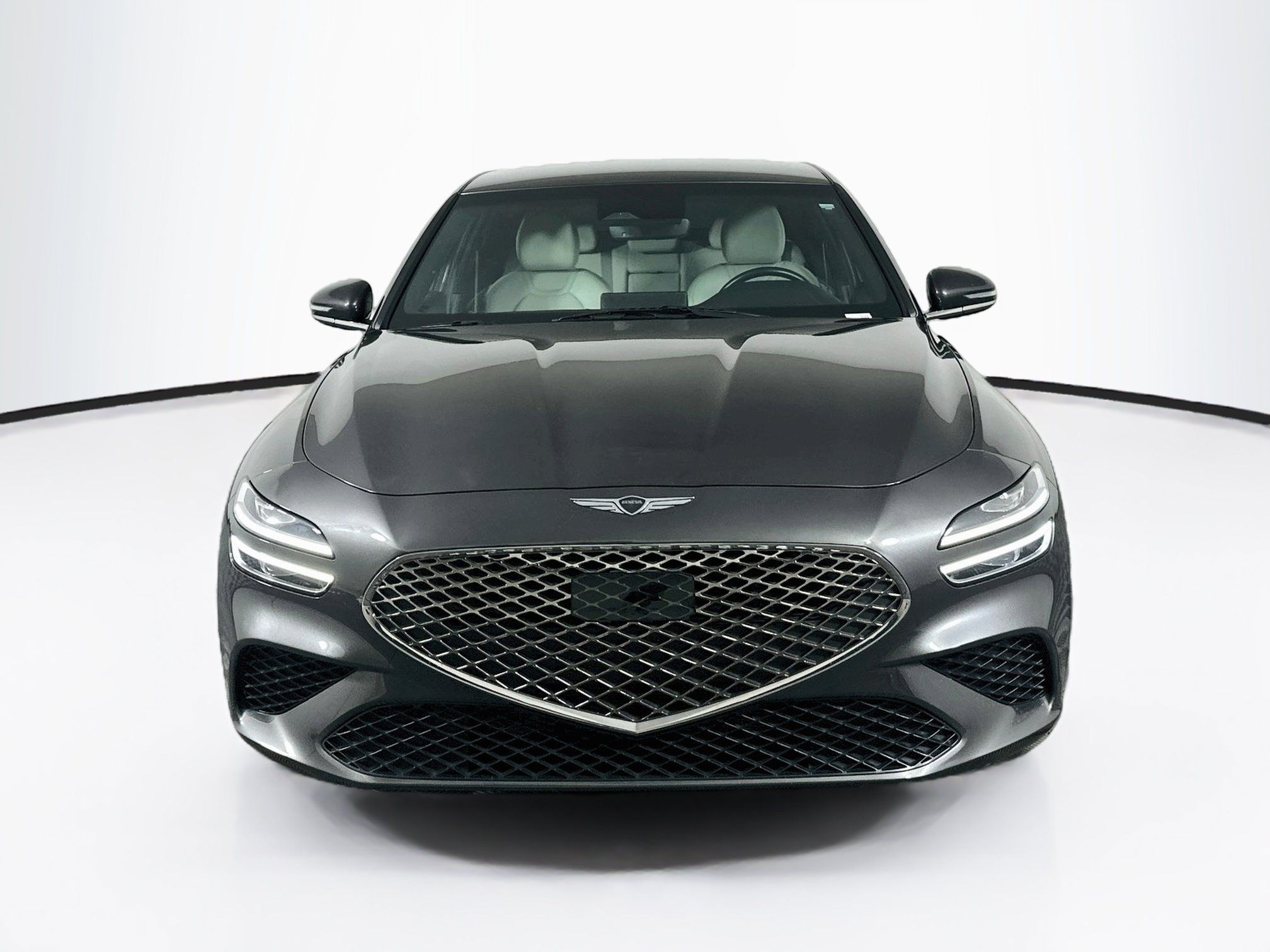 Used 2025 Genesis G70 2.5T RWD image 2