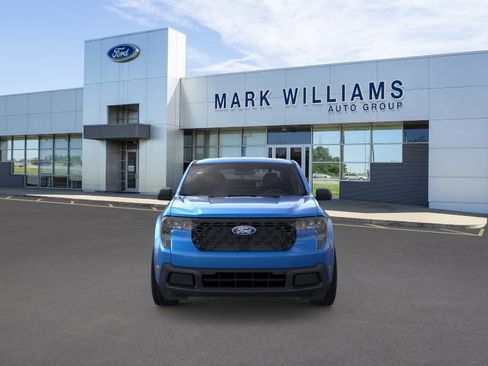 New 2025 Ford Maverick XLT image 7