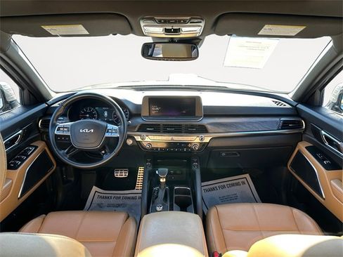 Used 2022 Kia Telluride SX w/ Towing Package image 10