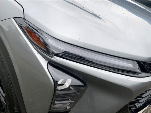 Used 2025 Chevrolet Trax ACTIV w/ Driver Confidence Package FWD image 28