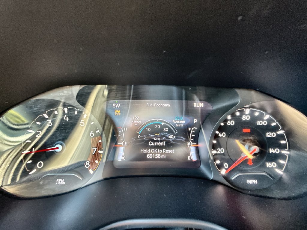 Used 2024 Jeep Compass Latitude AWD/4WD image 18
