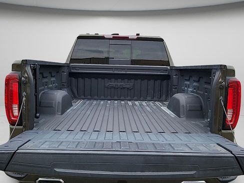 Used 2024 GMC Sierra 1500 AT4 w/ AT4 Preferred Package AWD/4WD image 28