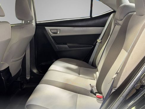 Used 2019 Toyota Corolla LE image 10