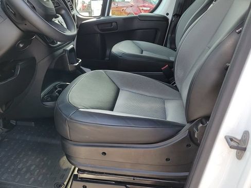 Used 2025 RAM ProMaster 3500 w/ Convenience Group FWD image 6