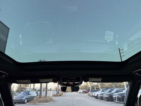 New 2026 Land Rover Range Rover SE AWD/4WD image 18