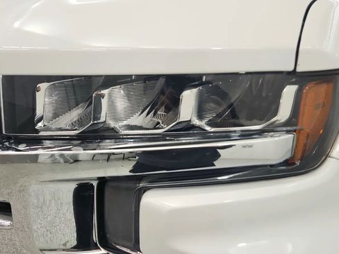 Used 2019 Chevrolet Silverado 1500 LTZ w/ LTZ Premium Package image 14