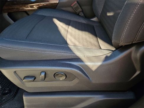 Used 2025 GMC Sierra 1500 Elevation w/ Preferred Package image 23