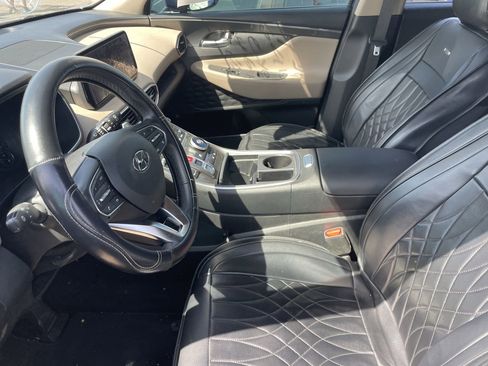 Used 2023 Hyundai Santa Fe SEL w/ Cargo Package image 6