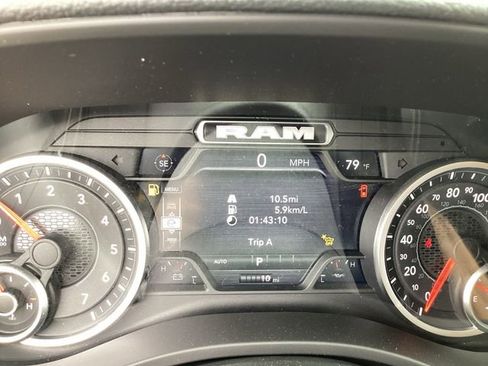 New 2026 RAM 1500 Laramie AWD/4WD image 18