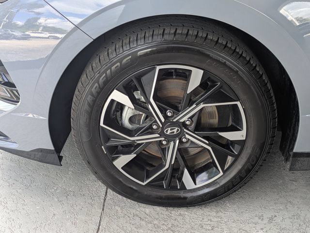 Used 2024 Hyundai Sonata SEL FWD image 11