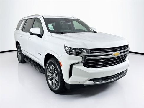 Used 2024 Chevrolet Tahoe LT w/ Luxury Package AWD/4WD image 9