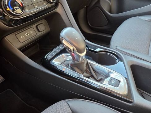 Certified 2023 Buick Encore GX Preferred w/ Cold Weather Comfort Package AWD/4WD image 32