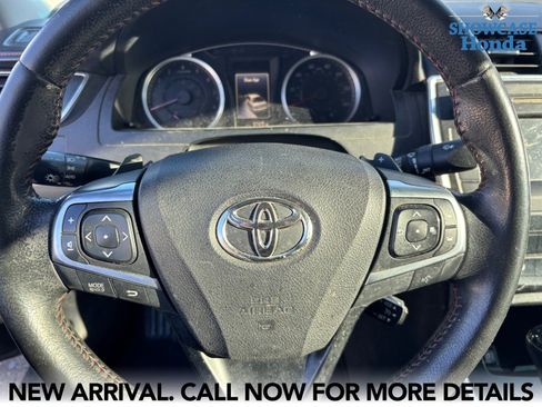 Used 2015 Toyota Camry SE image 13