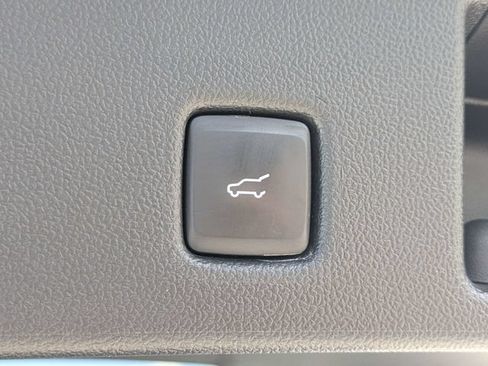 Used 2023 Ford Escape ST-Line AWD/4WD image 13