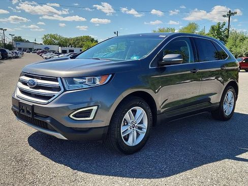 Used 2018 Ford Edge SEL w/ Equipment Group 201A AWD/4WD image 3