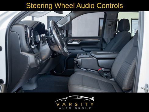 Used 2022 Chevrolet Silverado 1500 LT Trail Boss w/ Protection Package AWD/4WD image 19