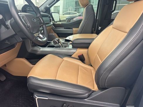 Used 2022 Ford F150 Lariat image 9