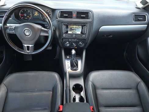 Used 2012 Volkswagen Jetta TDI FWD image 13