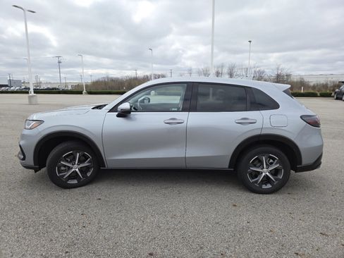 Used 2024 Honda HR-V EX-L image 17