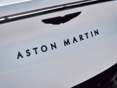 Used 2025 Aston Martin DBX 707 image 14