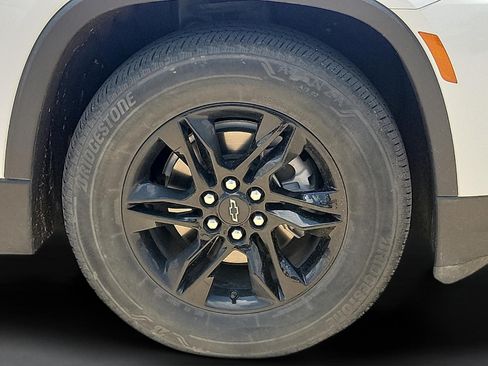 Used 2023 Chevrolet Traverse LT w/ Midnight/Sport Edition AWD/4WD image 7