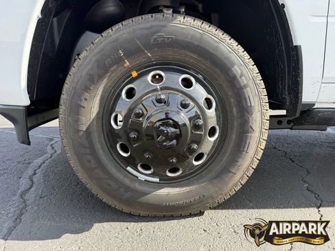 New 2026 RAM 3500 Laramie image 10